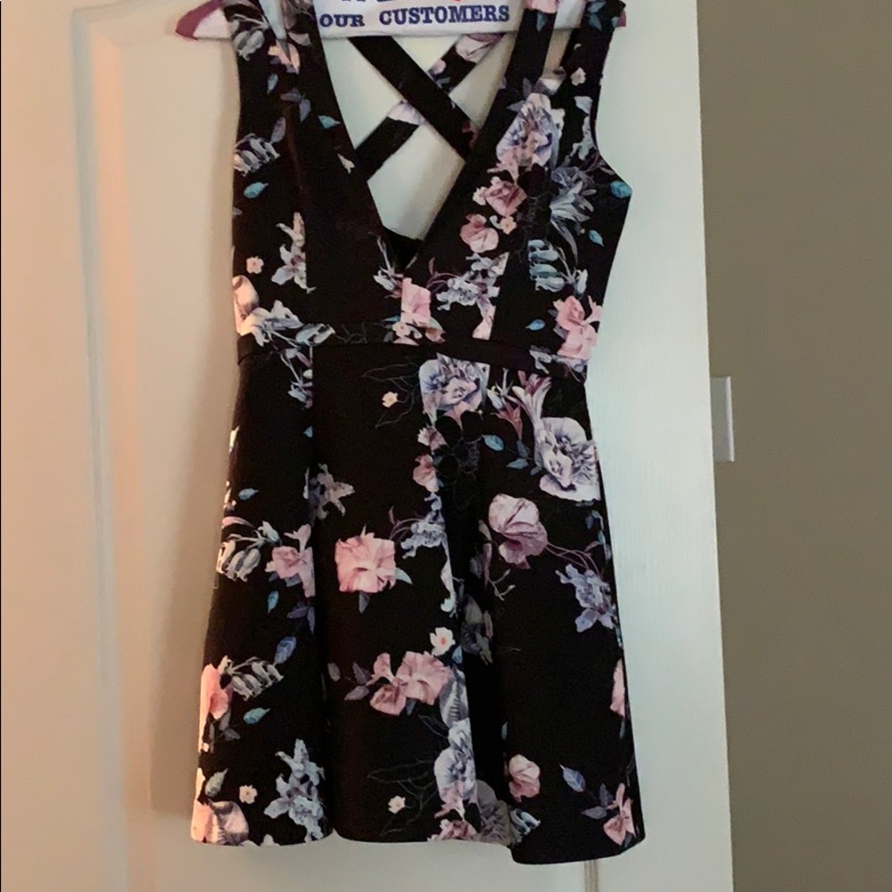 Styler stalker size small mini a line dress.